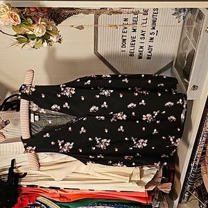 Women's sleeveless blouse